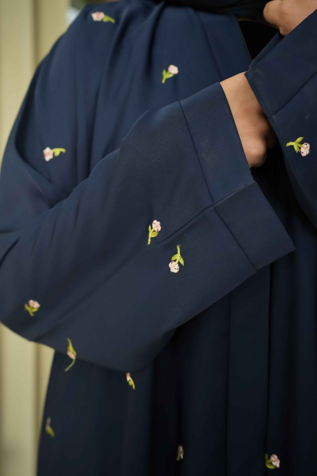 Midnight Florals Luxe Embroidered Abaya