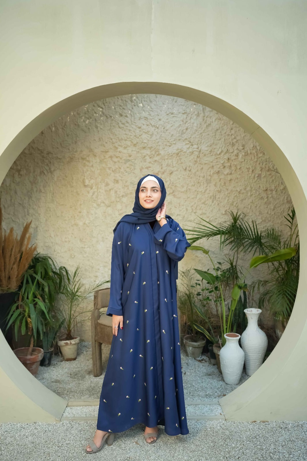 Midnight Florals Luxe Embroidered Abaya